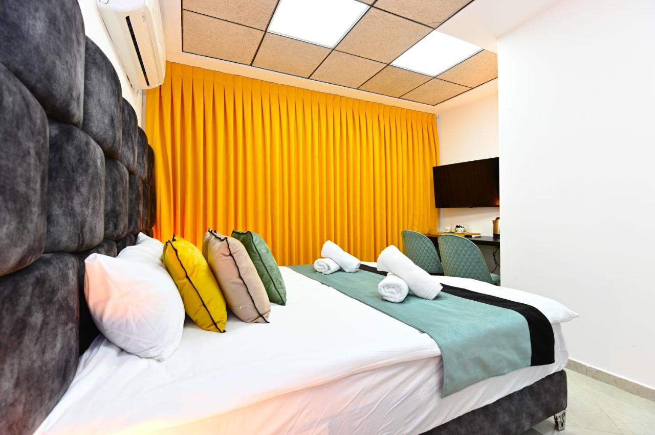 Yalarent Malina Motel In Tiberias Eksteriør bilde